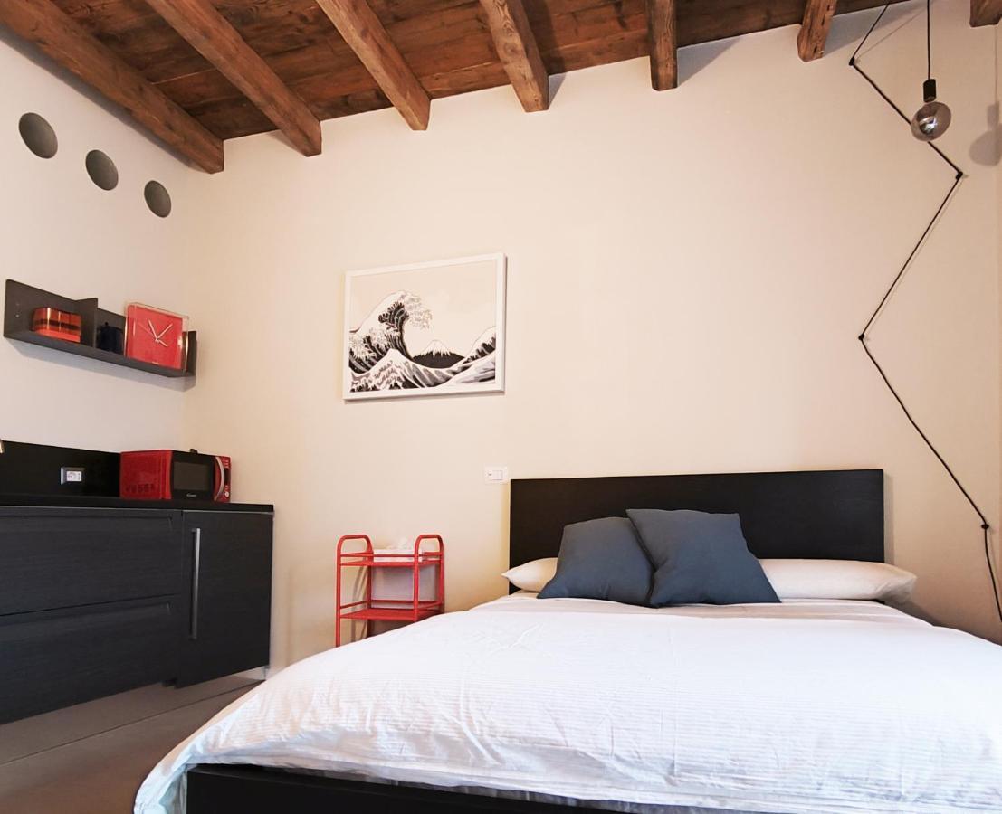 5mincorsocomo - Jolly - Typical Apartment
